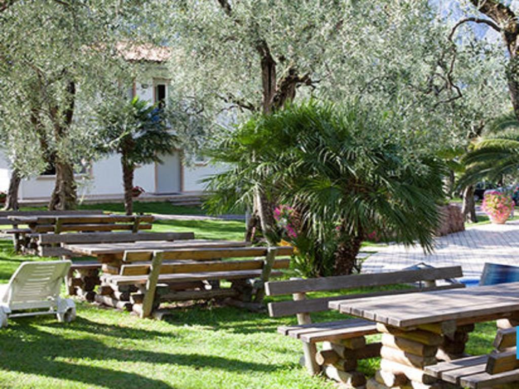 Hotel San Carlo Malcesine Bagian luar foto