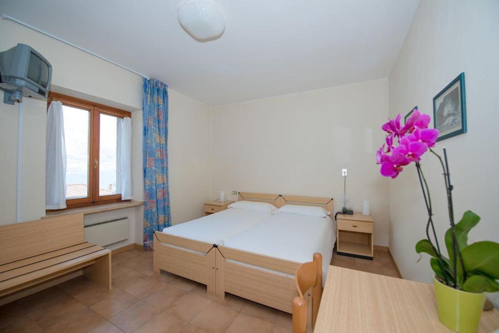 Hotel San Carlo Malcesine Bagian luar foto
